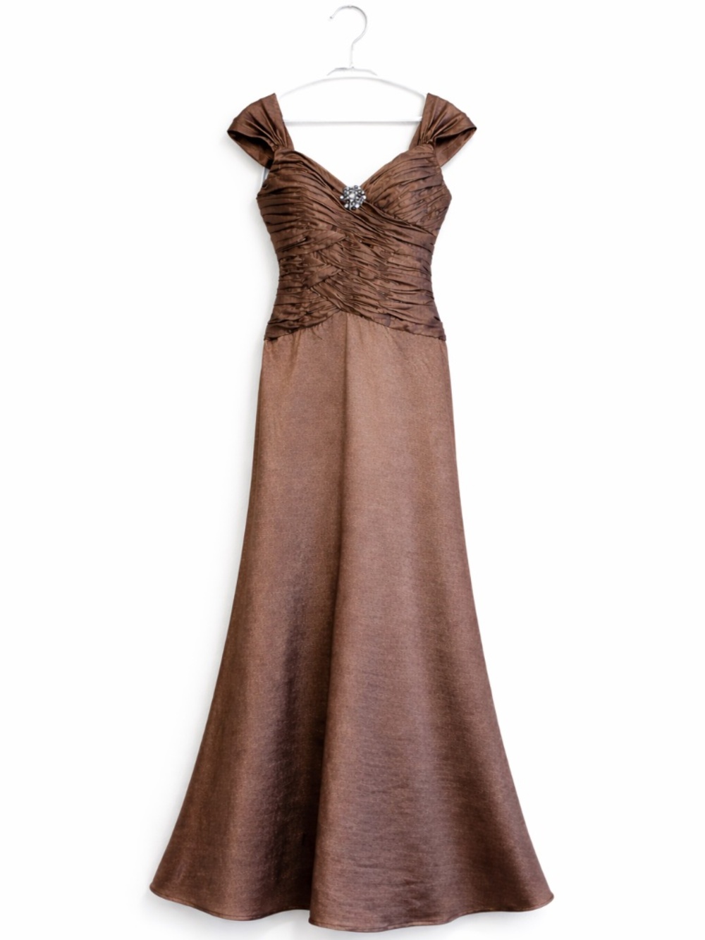 JOVANI Bronze Sweetheart Ruched Cap Sleeve Taffeta Gown w Broach - Size 10 EUC